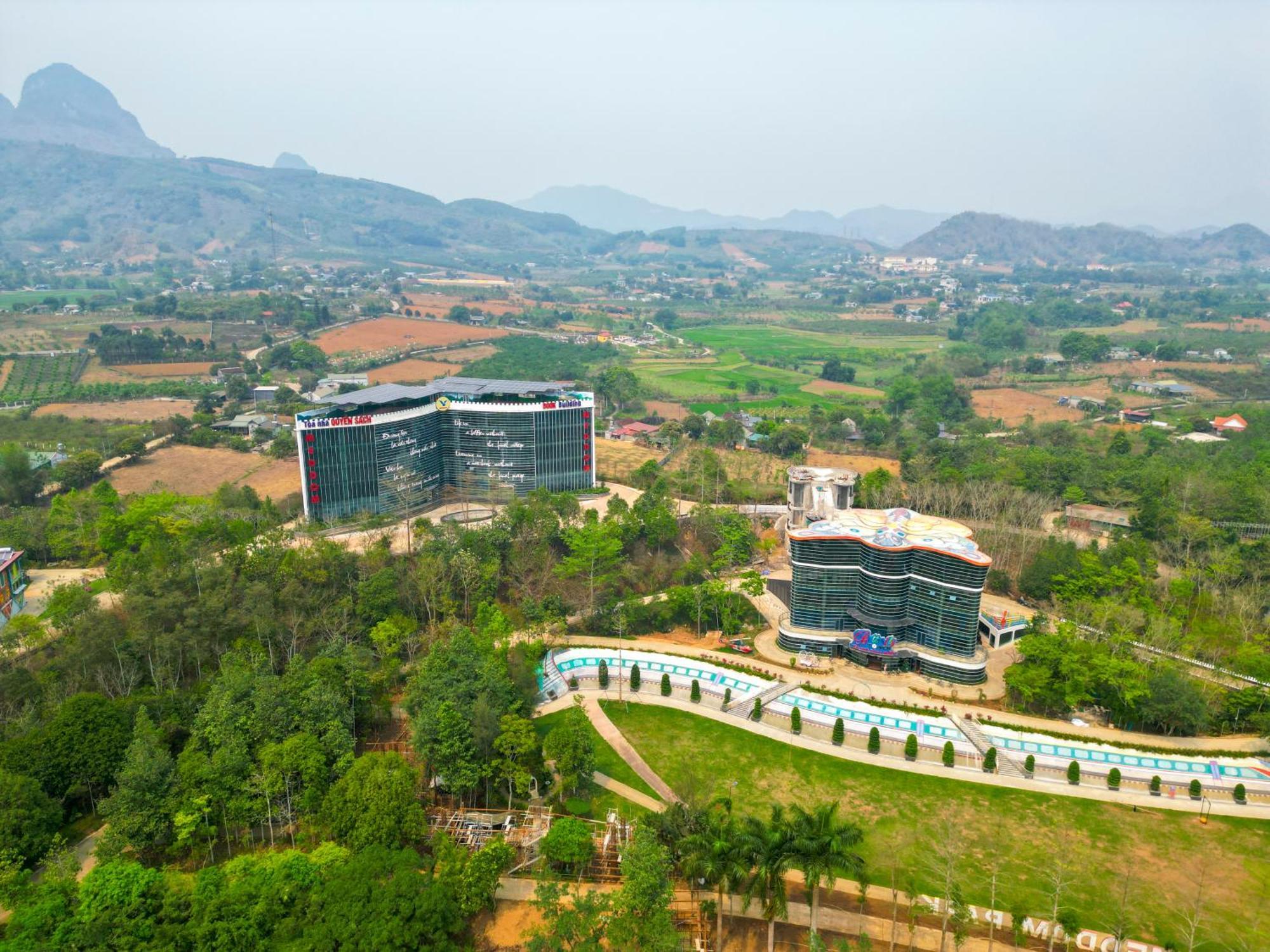 Meddom Park Hotel Cao Phong Exterior foto